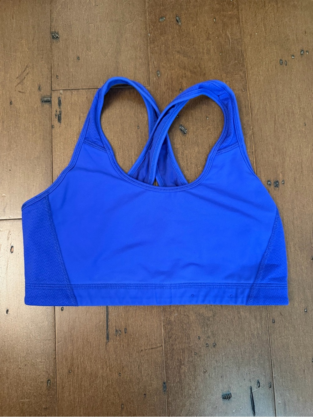 ALO Yoga Crossback Sports Bra - Picture 2 of 3
